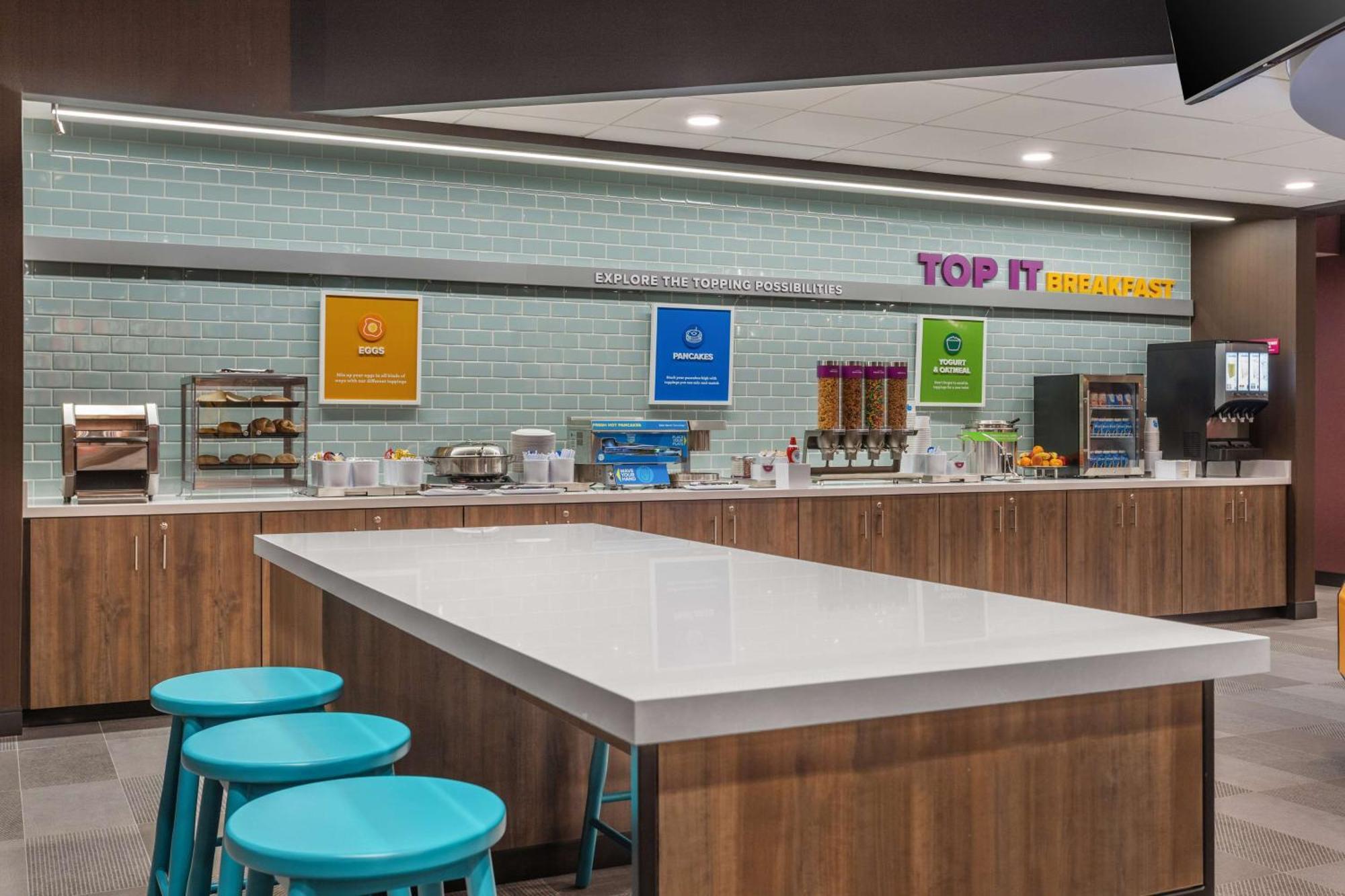 Tru By Hilton Janesville Buitenkant foto