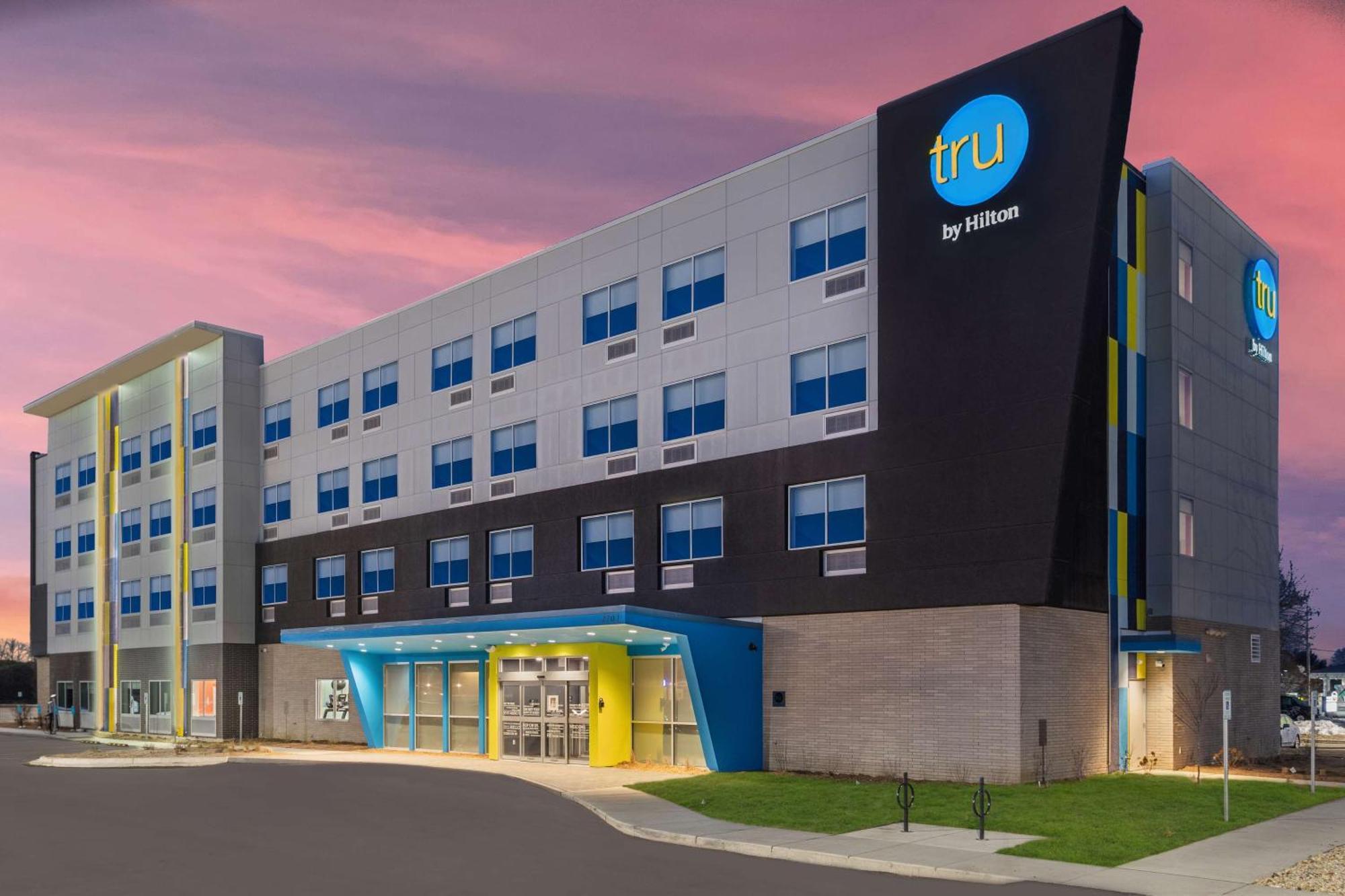 Tru By Hilton Janesville Buitenkant foto